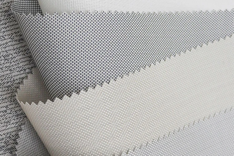 블록아웃 루미네이션